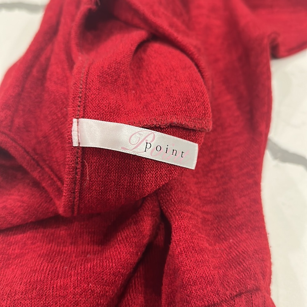 Point Sweater - Picture 3 of 3